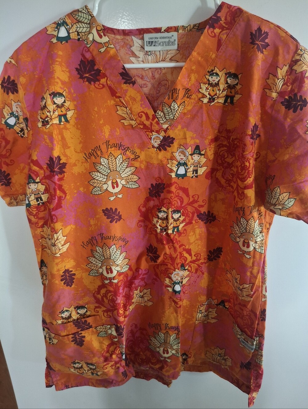 Scrub Top Women's Orange Thanksgiving Print V-Neck Top